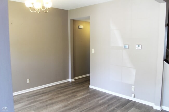 Building Photo - 2244 McGregor Ct
