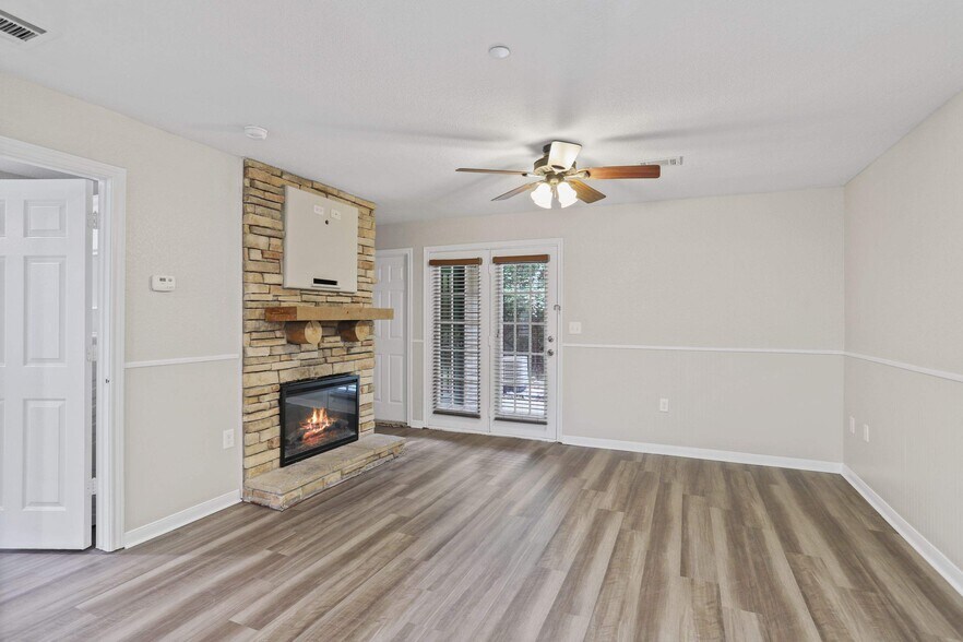 Primary Photo - Residences at Piney Shores