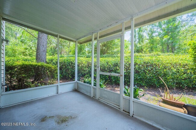 Building Photo - 7990 Baymeadows Rd E