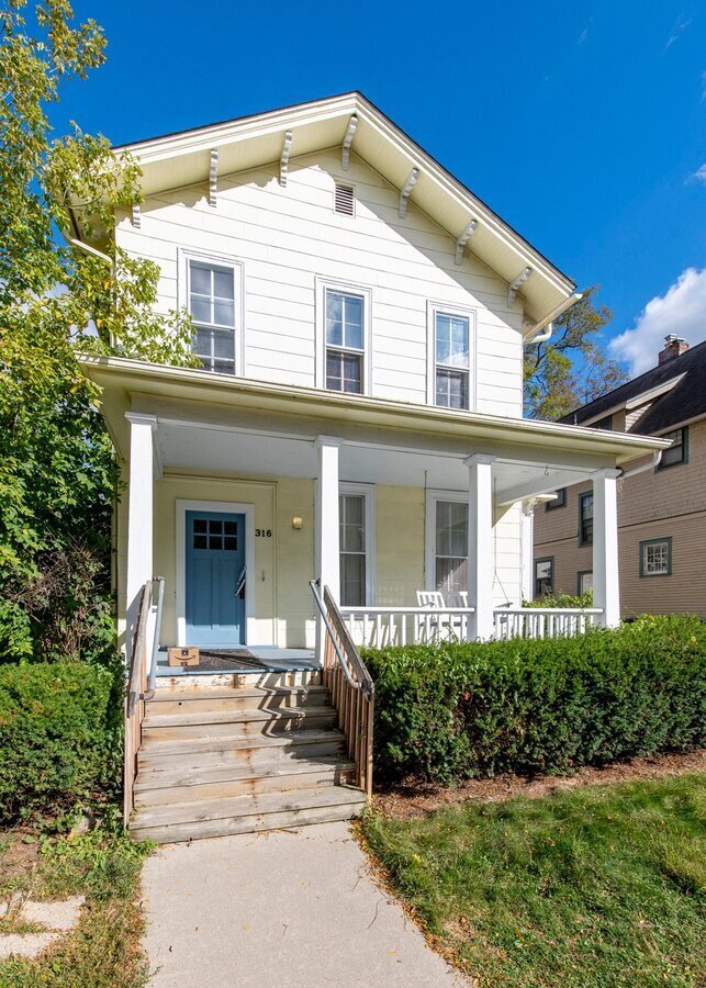 Primary Photo - 316 N State-316-4