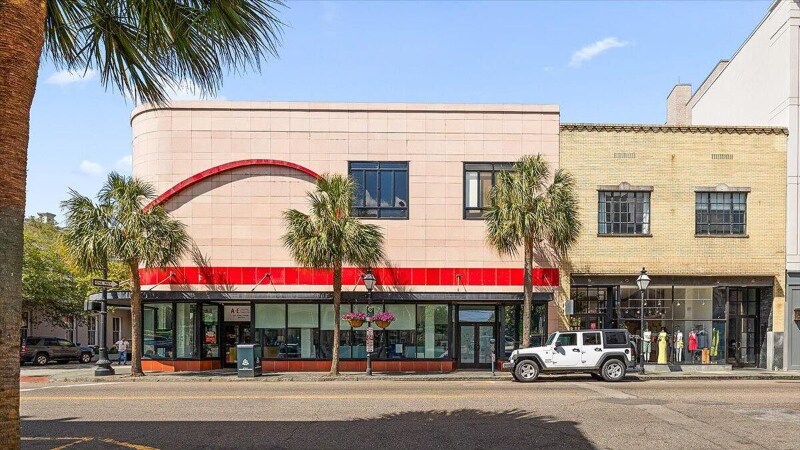 Building Photo - 517 King St