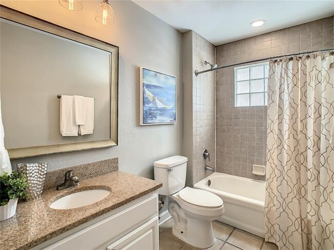 Building Photo - 7503 Atlantis Way