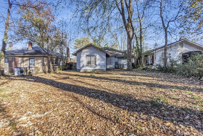 Building Photo - 481 Marianna St