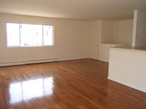 Building Photo - 175 Beach 97th St