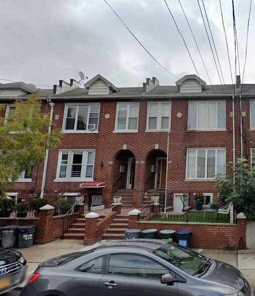 Primary Photo - 21-43 45th Street Unit 1