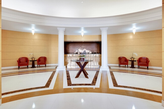 Building Photo - 610 Clematis St