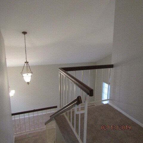 Building Photo - Gorgeous home with upgrades and move in ready