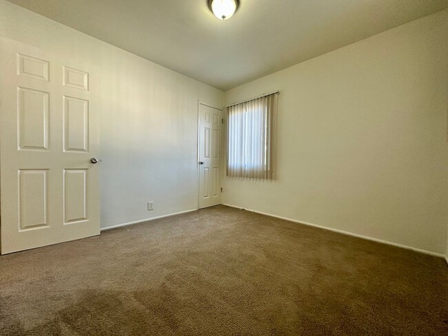 Building Photo - Large North Torrance House! Near Torrance Schools, Huge Yard, 2 Car Garage! *OPEN HOUSE EVERY SAT...