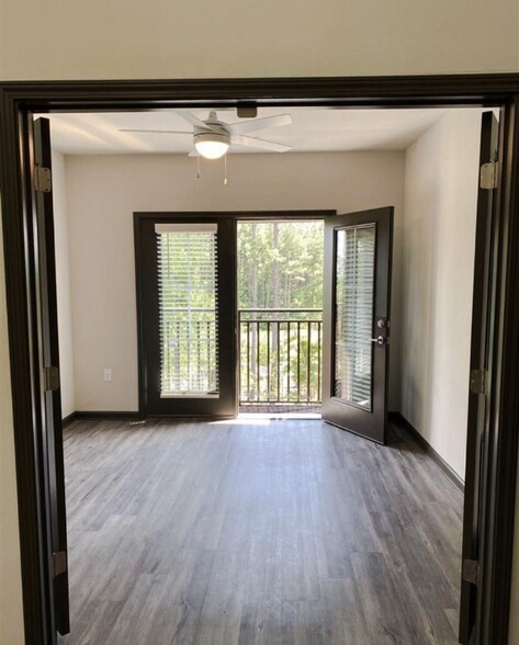 Building Photo - 1540 Dunn Rd