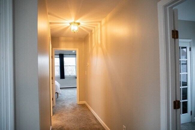 Building Photo - 23 Gunrock Ave