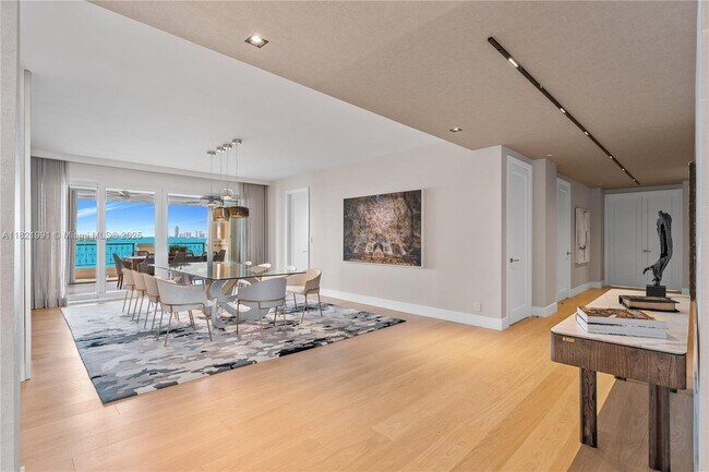 Building Photo - 5242 Fisher Island Dr