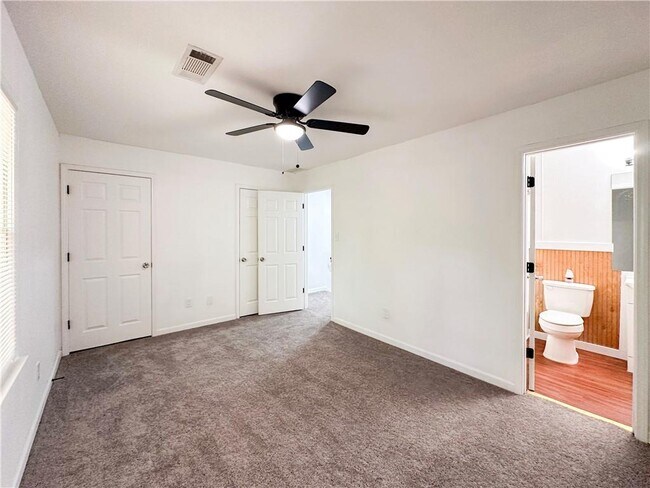 Building Photo - 639 Hunting Creek Ln SE