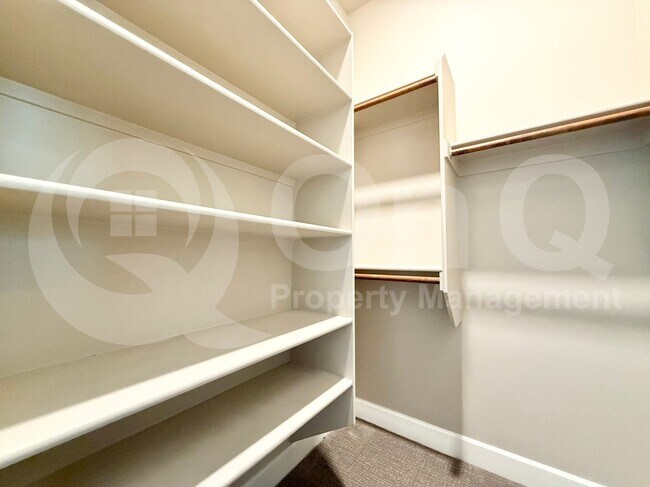 Building Photo - 20911 E Watford Dr
