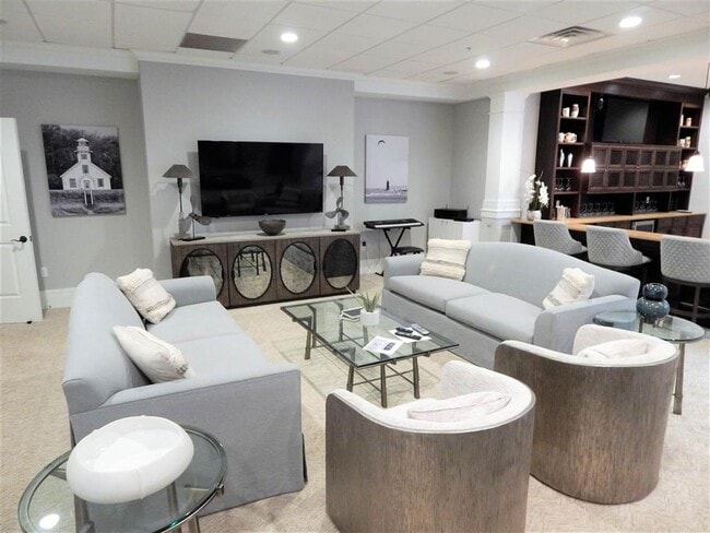 Building Photo - 725 Harbor Watch Dr