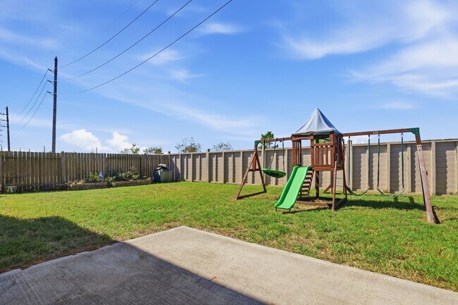 Building Photo - 2044 Mule Ridge Dr