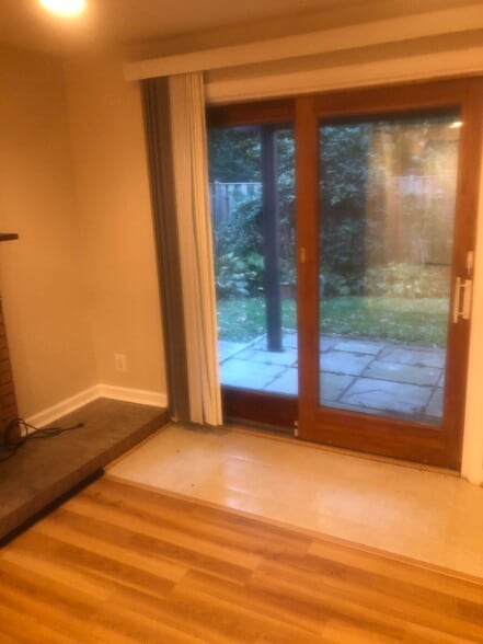 Entrance - 19628 Club Lake Rd