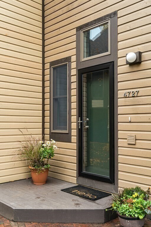 Building Photo - 47 Cogswell Ave