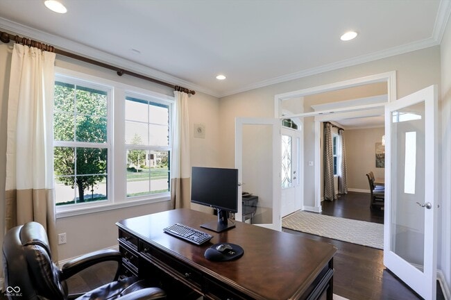 Building Photo - 14375 Trahan Dr