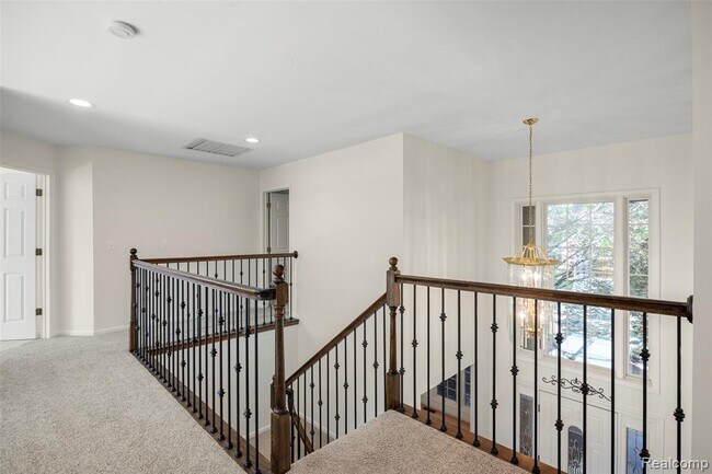 Building Photo - 24084 Westmont Dr
