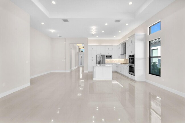 Building Photo - 10990 Violet Mdw St