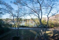 Building Photo - Mid Town Location with a Water View