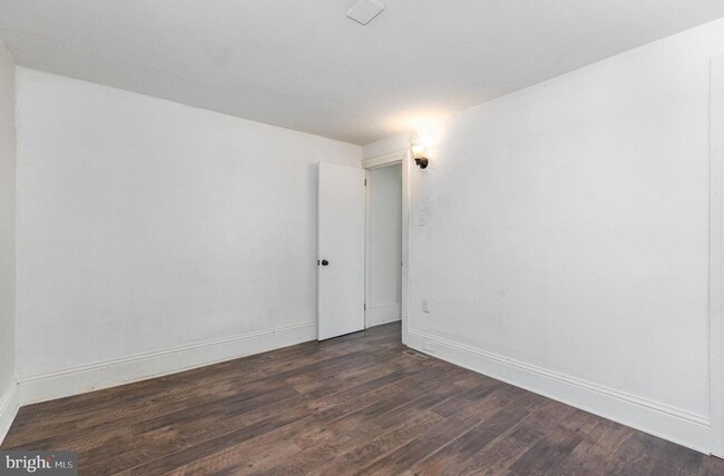 Building Photo - Cozy 3 bedroom in west York