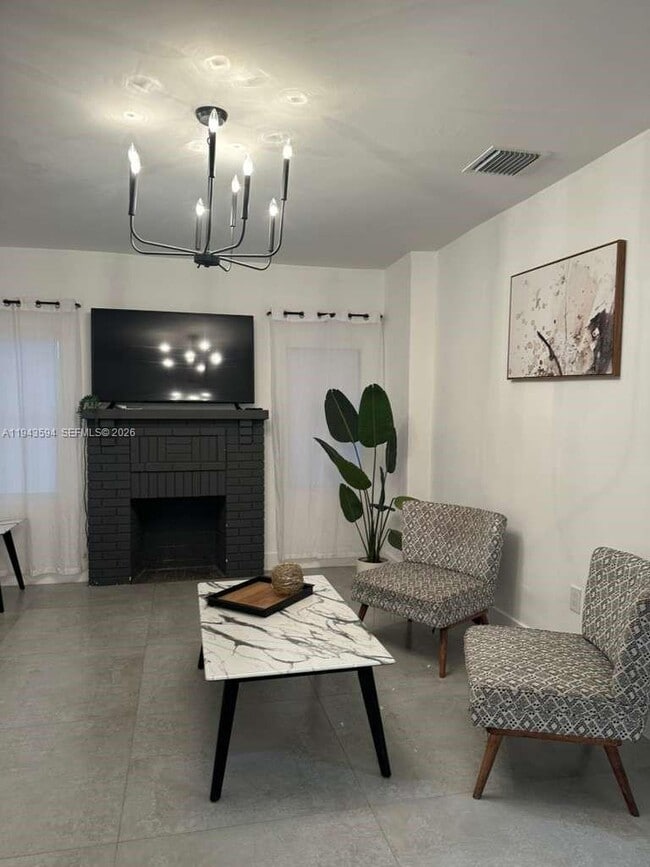 Building Photo - 52 NW 47th Terrace