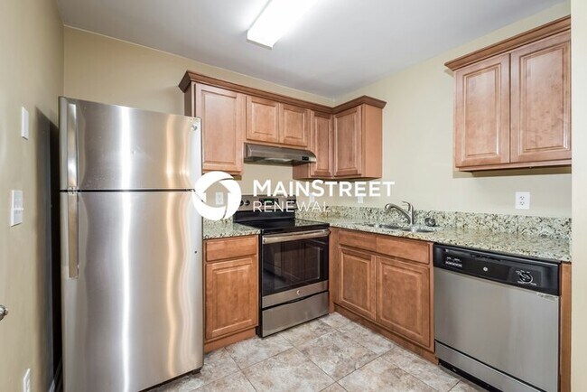 Building Photo - 3 Bedroom Pet-Friendly Home in Raleigh, NC with Main Street Renewal