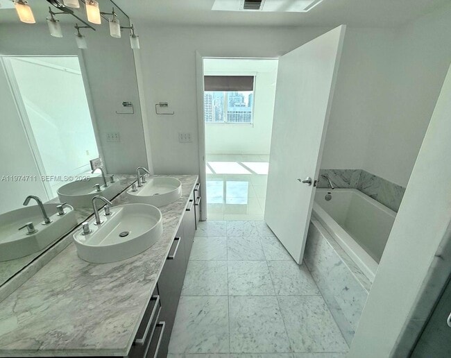 Building Photo - 244 Biscayne Blvd