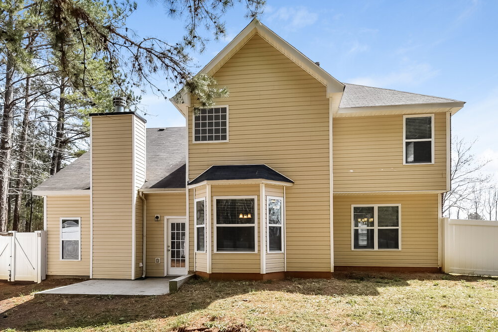 Building Photo - 146 Edison Dr