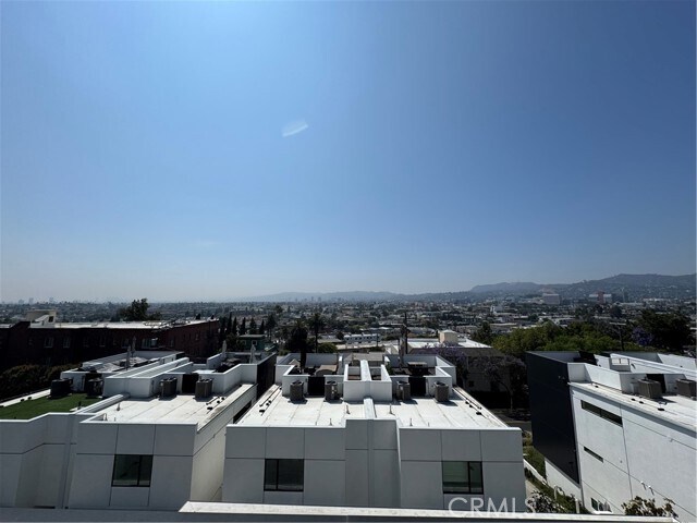 Building Photo - 764 N Arthur Rd