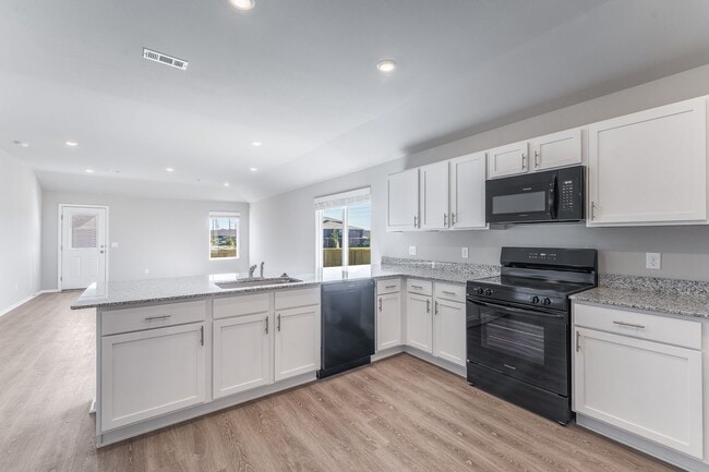 Building Photo - Welcome to your dream home..