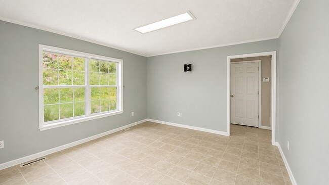 Building Photo - 50 Robert Allman Rd