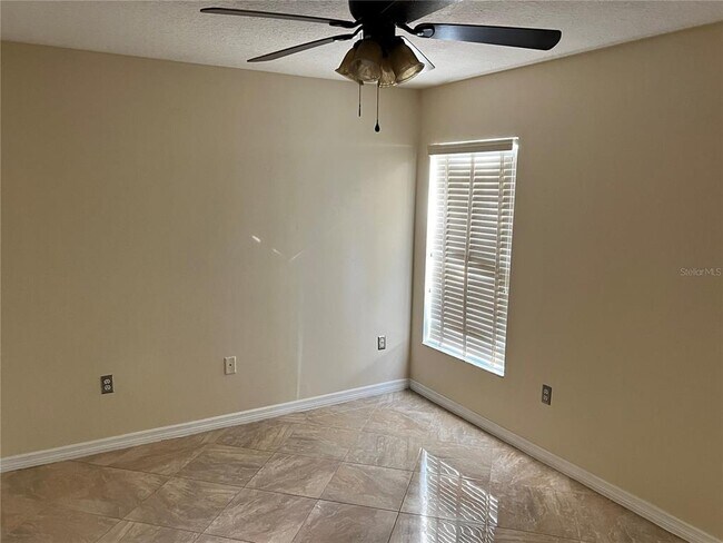 Building Photo - 6555 SW 62nd Ct