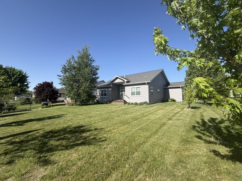 Building Photo - 3314 Cullen Dr