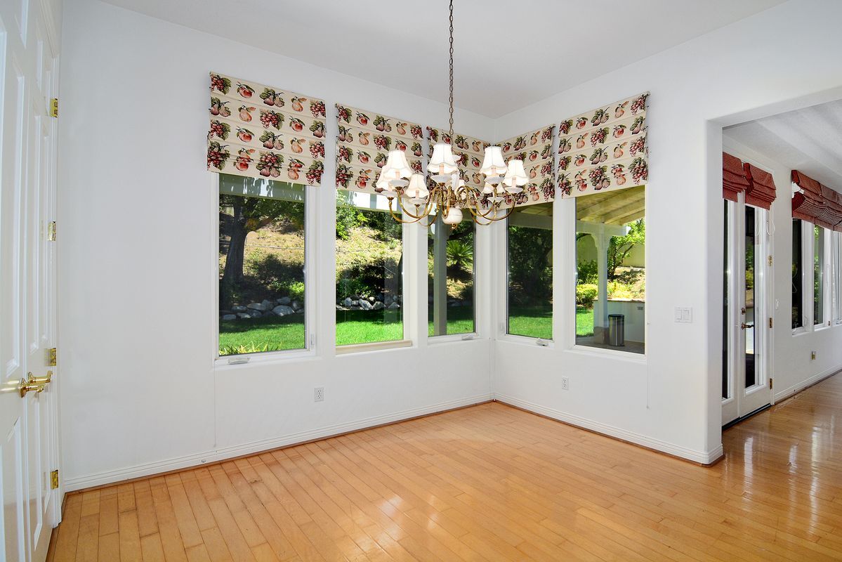 Building Photo - 25339 Prado De Los Arboles
