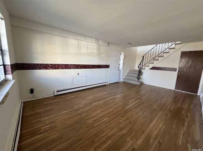 Building Photo - 42-16 Little Neck Pkwy