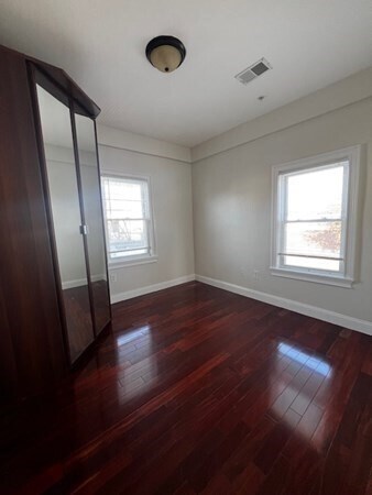 Building Photo - 290 Broadway