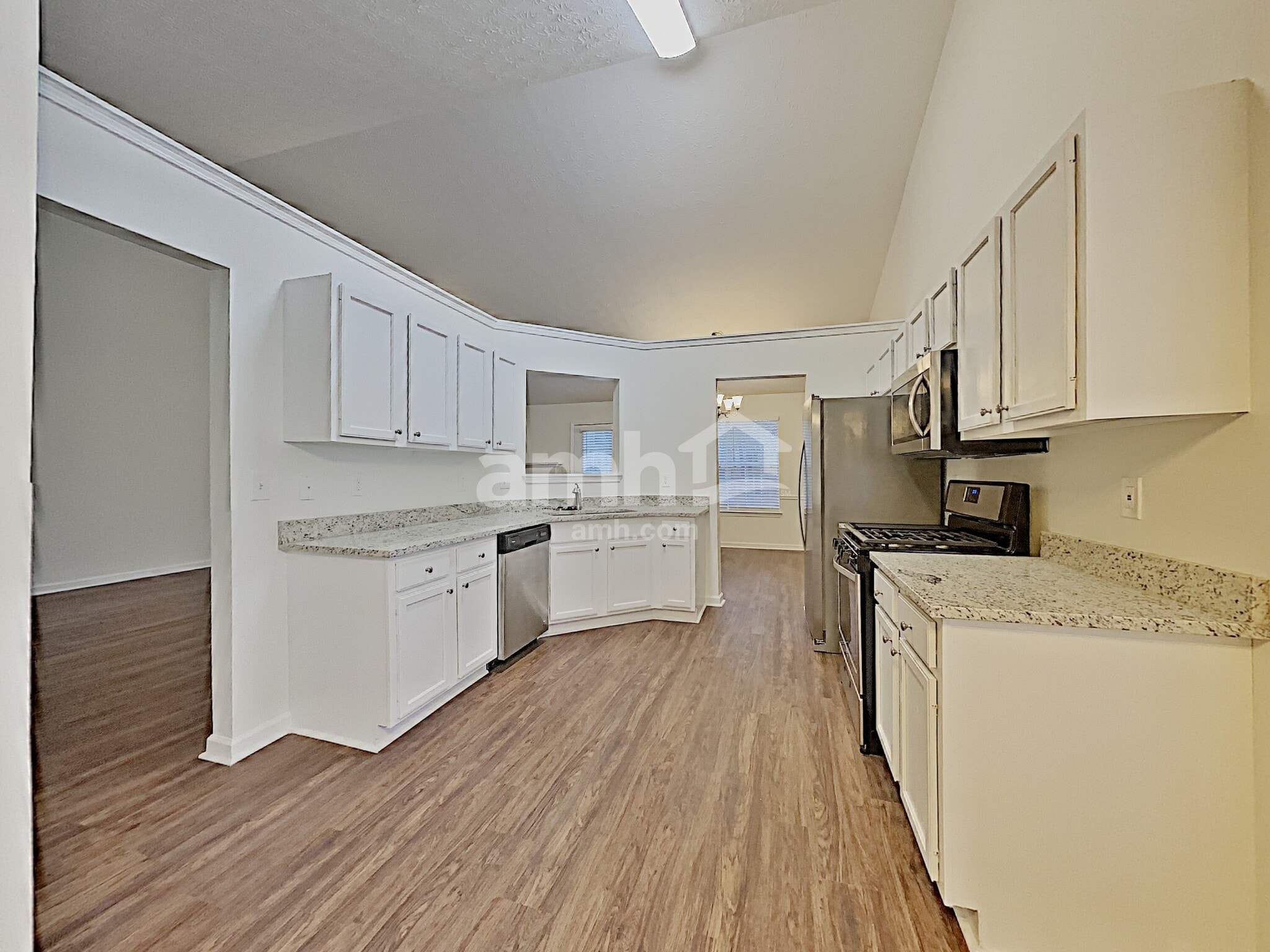 Building Photo - 2462 Heatherton Ct