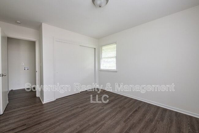 Building Photo - 4107 Cornell Blvd SW