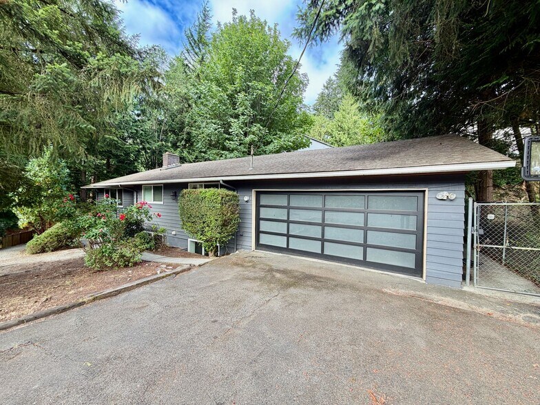 Building Photo - 17843 6th Ave NW
