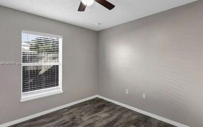 Building Photo - 2210 Whispering Trails Dr