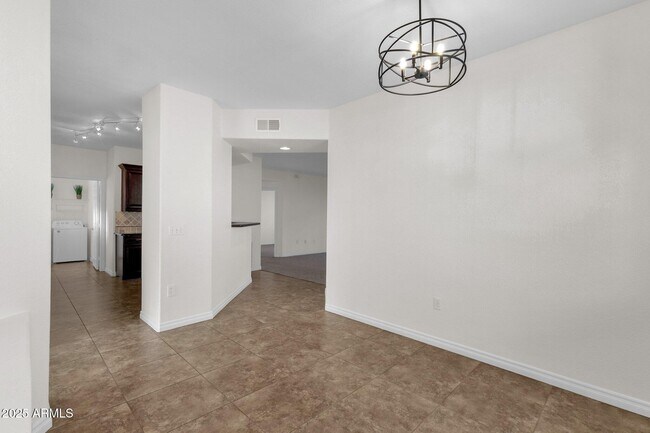 Building Photo - 3236 E Chandler Blvd