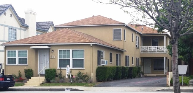 Building Photo - 2419 S Baldwin Ave