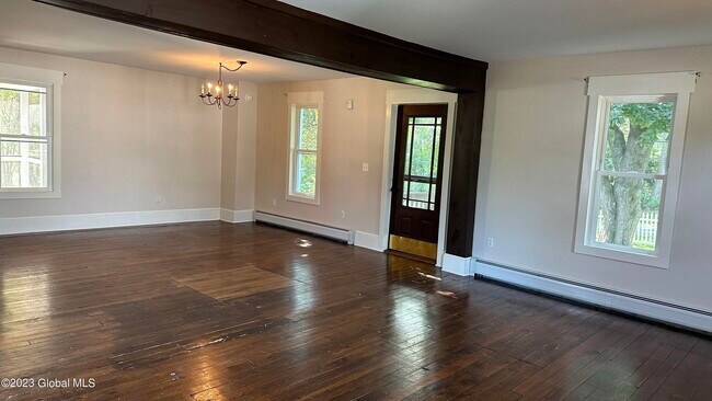 Building Photo - 234 Colebrook Rd