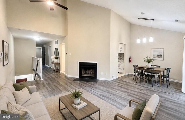 Building Photo - 505B Cypress Point Cir