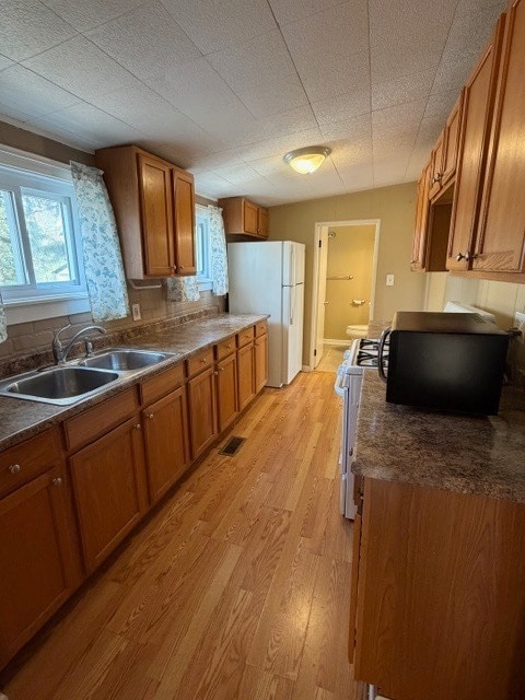 Building Photo - 5938 Dunham Rd