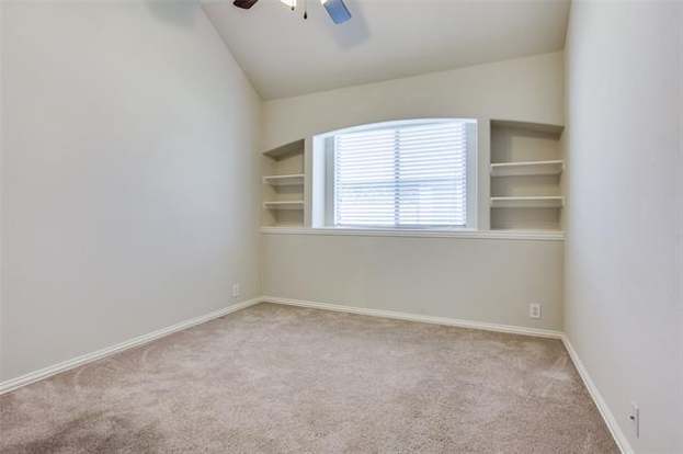 Building Photo - 1021 Durham Dr