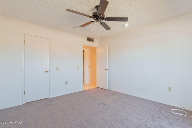 Building Photo - 10733 W Loma Blanca Dr