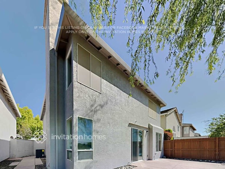 Building Photo - 5321 Delta Dr